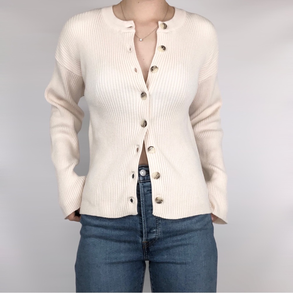 XLE The Label‎ Paige Ribbed Button Up Cardigan